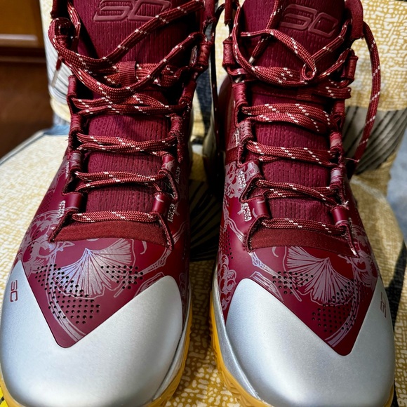 Under Armour Curry 2 Retro Basketball Shoes (Domaine Red Silver Gum) Men 11.5 - Picture 10 of 16